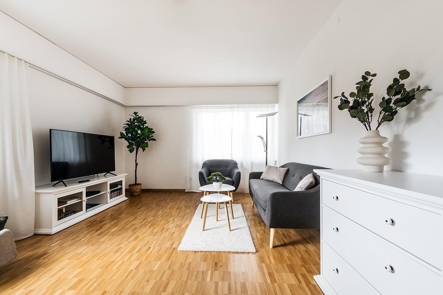 Soho 8 !Lake-Mountain View & Free Parking! Кройцлинген Екстериор снимка